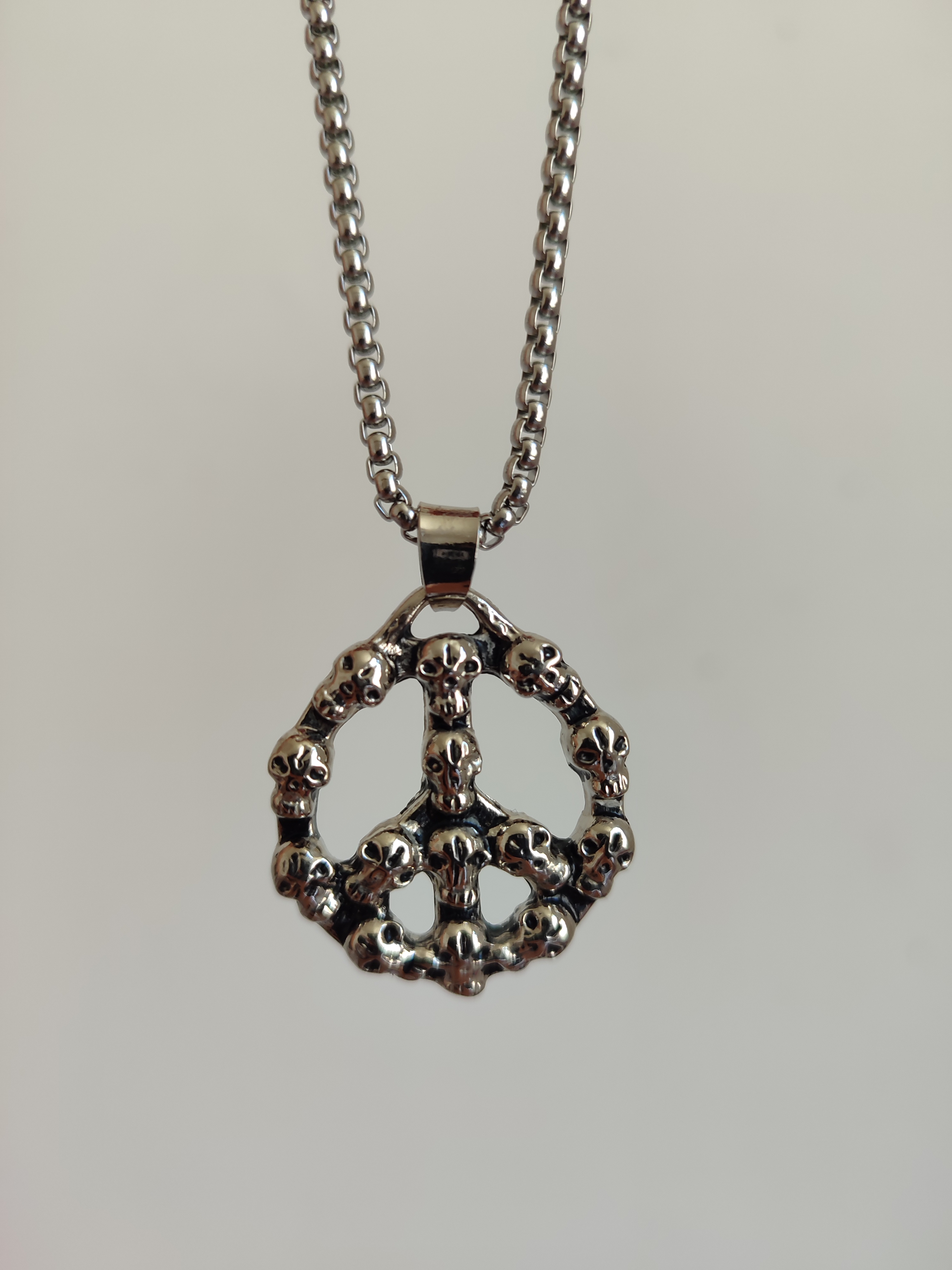گردبند اسکلتی